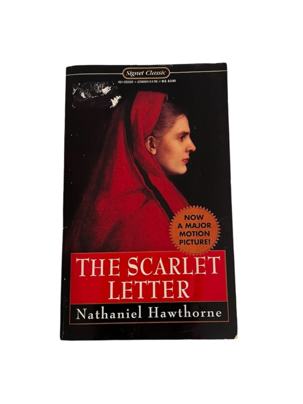 The Scarlet Letter (Signet Classics) - Mass Market Paperback Book - GOOD